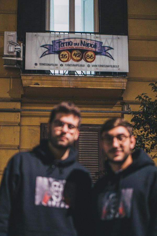 Terno Su Napoli Bed & Breakfast Exterior foto